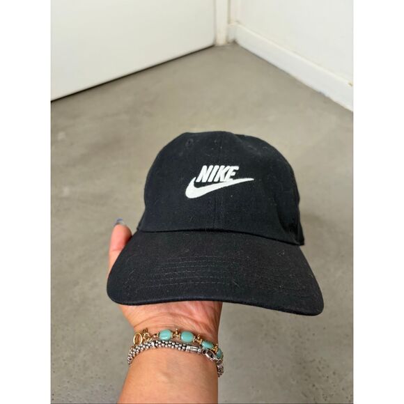 Nike Futura Adjustable Hat - Picture 2 of 6